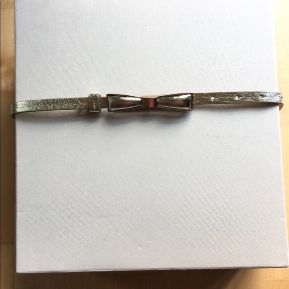 Eliza J metallic belt with bow - Picture 4 of 8